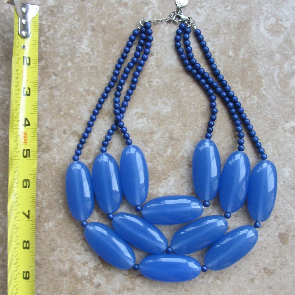 Baskin Brothers Chunky Blue Beaded Acrylic Faux Stone Statement Necklace